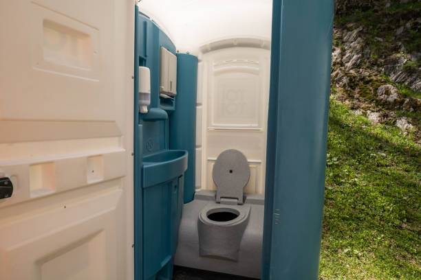 Professional porta potty rental in Leakesville, MS